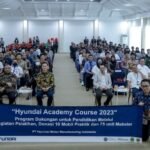 Beasiswa PT Hyundai Jadi Penyemangat Siswa Enyam Pendidikan