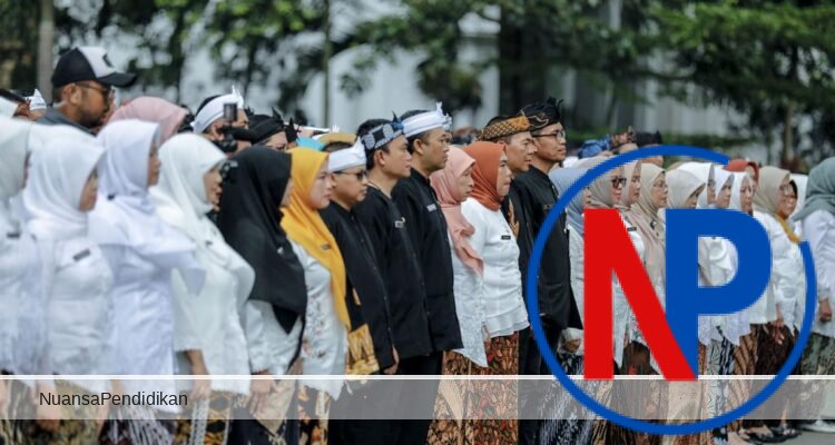 KCD XIII Jawa Barat Lantik 44 Kepala Sekolah ini kata Dwi Yanti