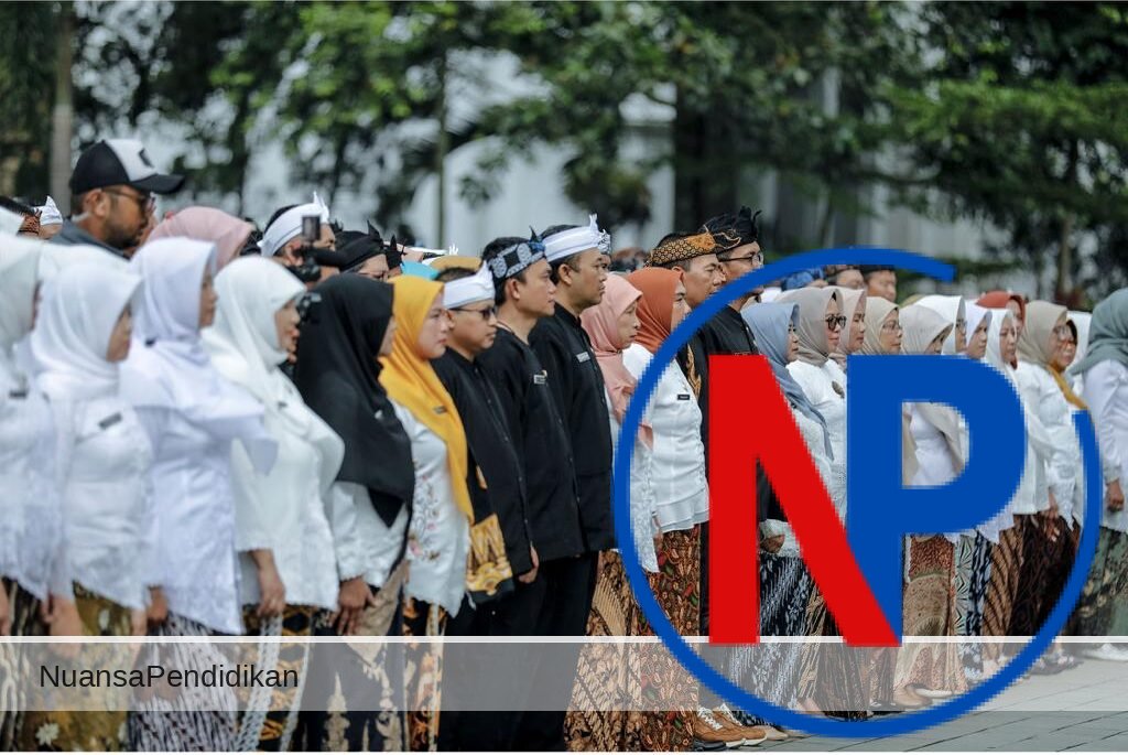 KCD XIII Jawa Barat Lantik 44 Kepala Sekolah ini kata Dwi Yanti KCD XIII Jawa Barat Lantik 44 Kepala Sekolah ini kata Dwi Yanti