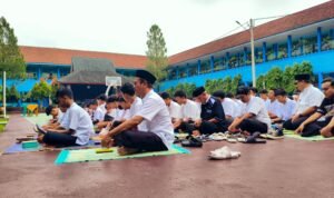 SMPN 1 Ciamis dan Yasinan Setiap Hari Jum'at Bangun Pondasi